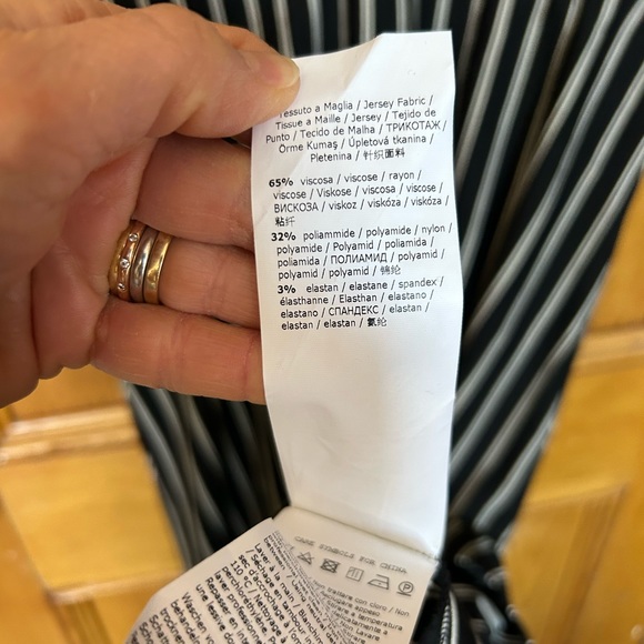 Max Mara Vada Black Striped Jersey V-neck  Cap-sleeve Waisted Midi Dress - Picture 7 of 8